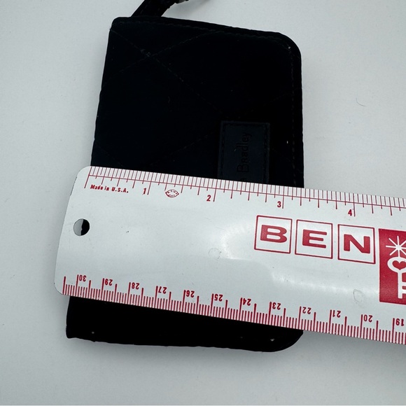 Vera Bradley RFID Small Wallet Floral Interior Black Quilted Snap Closure - Picture 9 of 9